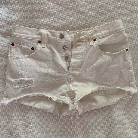 White Levi's 501 Size W27 from Free People - Picture 2 of 12